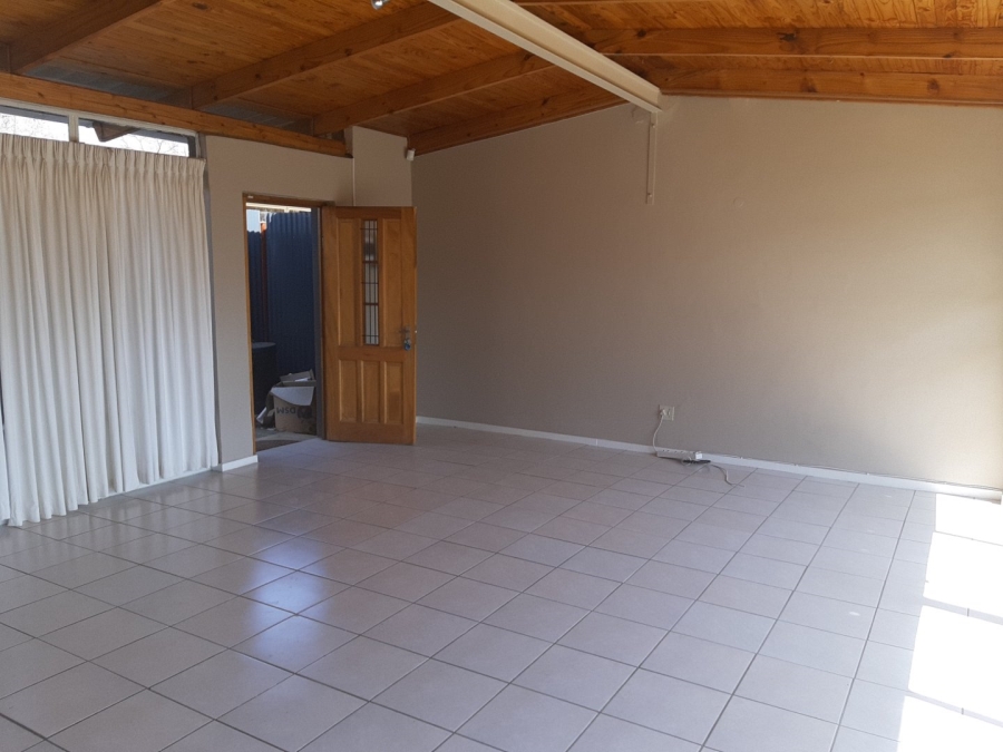 To Let 1 Bedroom Property for Rent in Wilgenhof Free State